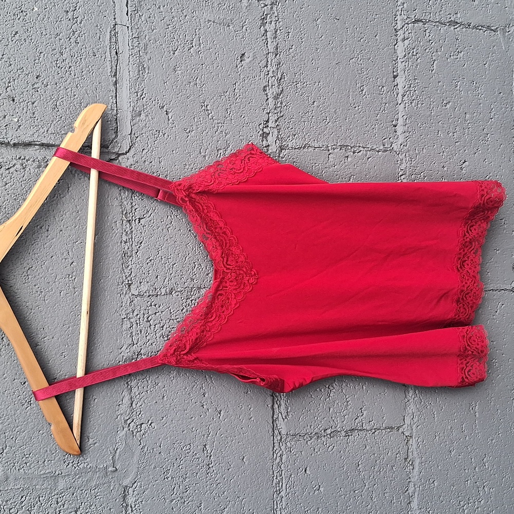 "Susan Graver" Red tank top